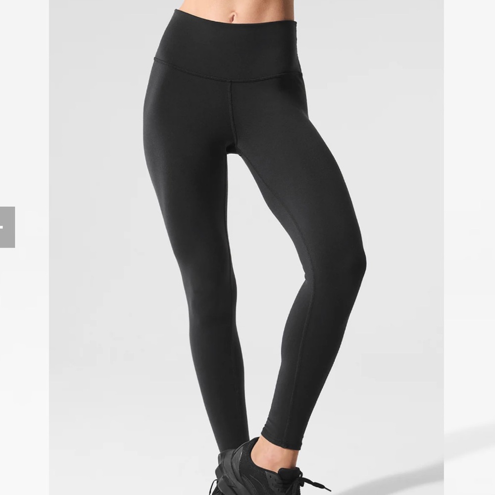 Alo Airbrush Black Leggings